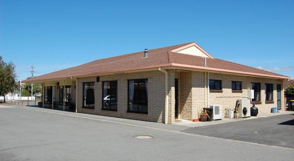 Seasonal South Motel & Function Centre Ulverstone Extérieur photo